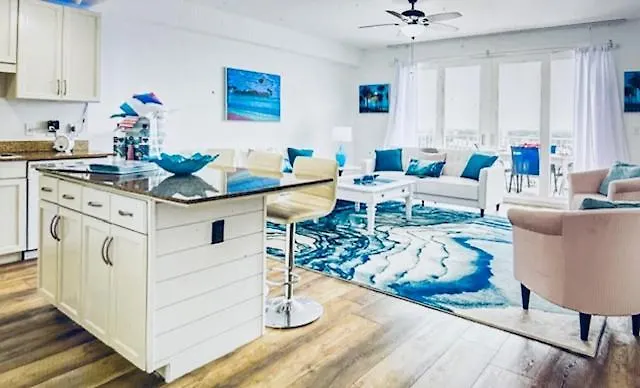 Aparthotel Something Blue Beach Paradise Panama City Beach