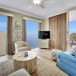 Million Dollar Views, Stunning Beachfront Aparthotel